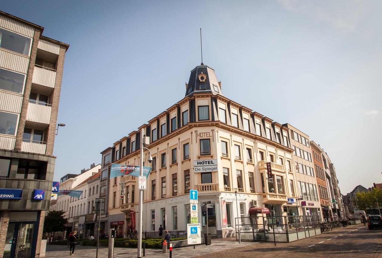Hotel De Spiegel Sint-Niklaas Esterno foto